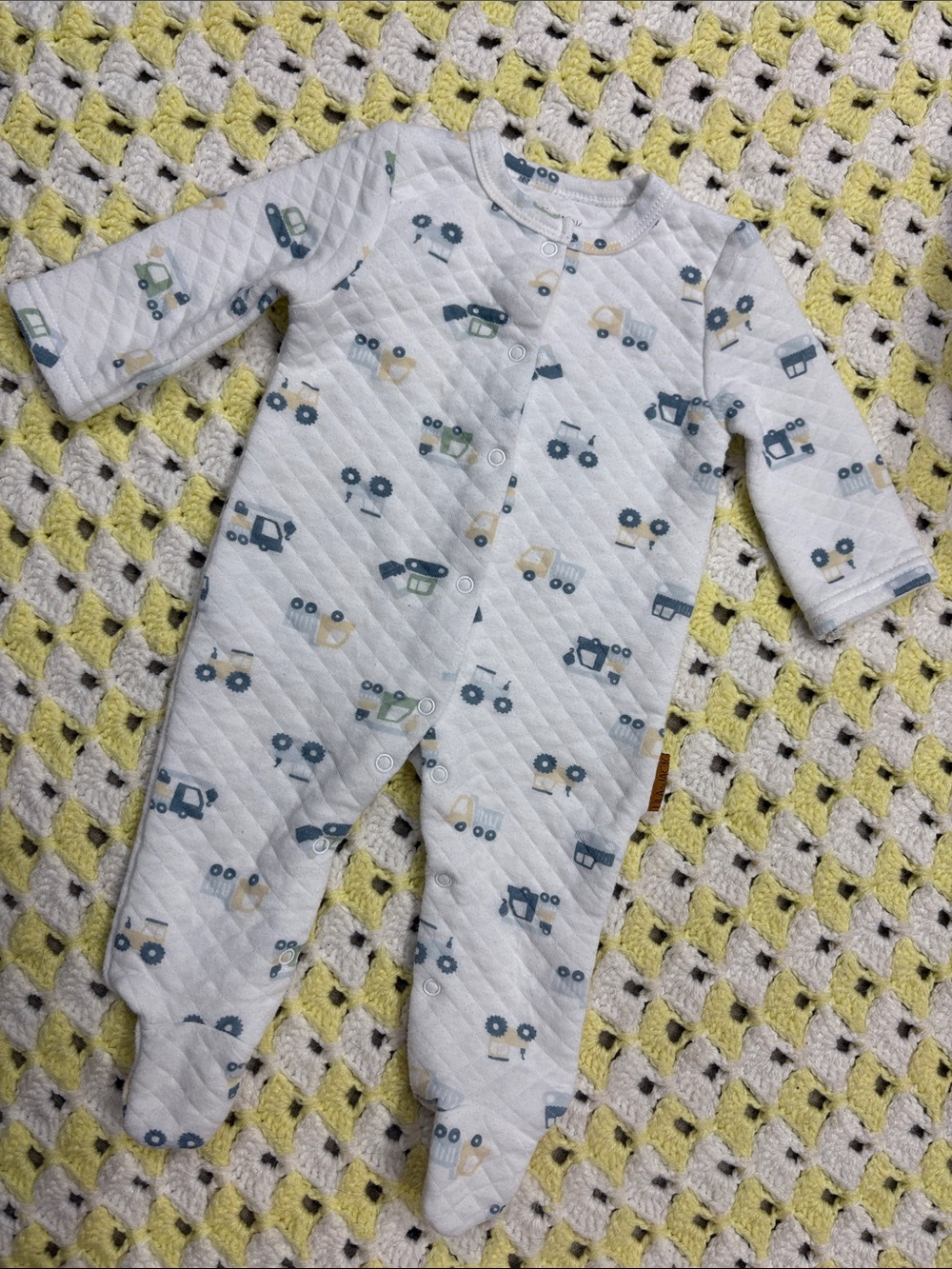 Lila & Jack Baby Quilted Footed White One-Piece with Vehicle Patterns Size 3-6M!